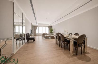 Apartment - 1 Bedroom - 2 Bathrooms for sale in West Porto Drive - Porto Arabia - The Pearl Island - Doha Apartment - 1 Bedroom - 2 Bathrooms for sale in West Porto Drive - Porto Arabia - The Pearl Island - Doha