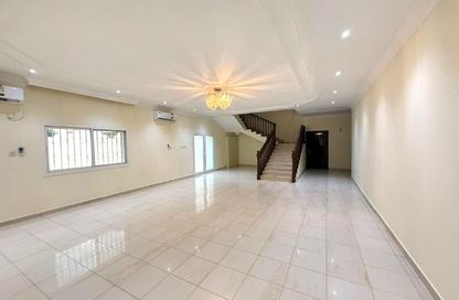 Villa - 5 Bedrooms - 7 Bathrooms for rent in Onaiza - Onaiza - Doha