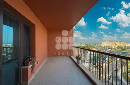 Apartment - 2 Bedrooms - 2 Bathrooms for rent in East Porto Drive - Porto Arabia - The Pearl Island - Doha