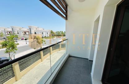 Apartment - 3 Bedrooms - 2 Bathrooms for rent in East Porto Drive - Porto Arabia - The Pearl Island - Doha