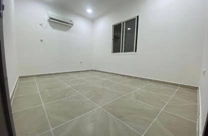 Apartment - 2 Bedrooms - 2 Bathrooms for rent in Old Airport Road - Old Airport Road - Doha