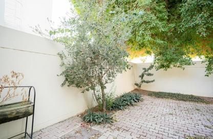 Apartment - 3 Bedrooms - 5 Bathrooms for rent in West Bay Lagoon - West Bay Lagoon - Doha