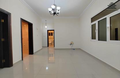 Apartment - 2 Bedrooms - 2 Bathrooms for rent in Muntazah 7 - Al Muntazah - Doha