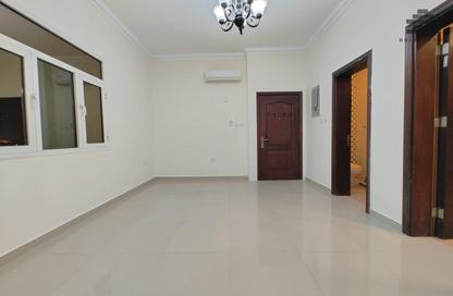 Apartment - 2 Bedrooms - 2 Bathrooms for rent in Muntazah 7 - Al Muntazah - Doha