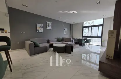 Apartment - 2 Bedrooms - 3 Bathrooms for rent in Boulevard View - Yasmeen City - Lusail