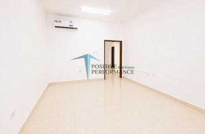 Apartment - 2 Bedrooms - 2 Bathrooms for rent in Salwa Road - Al Aziziyah - Doha