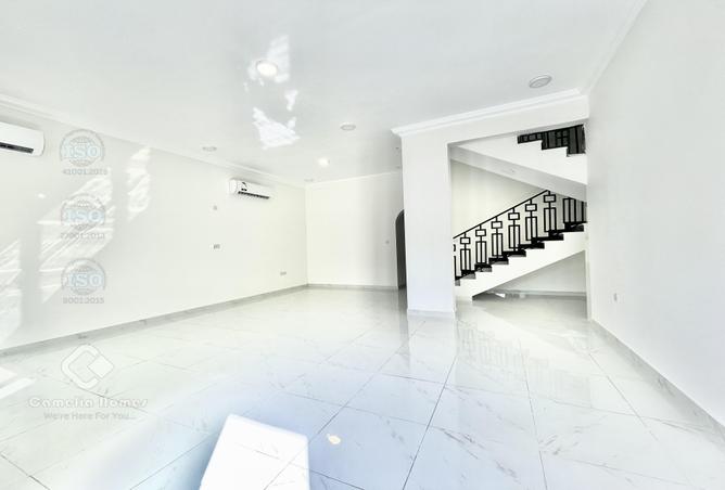 52592414 - Property Image 2