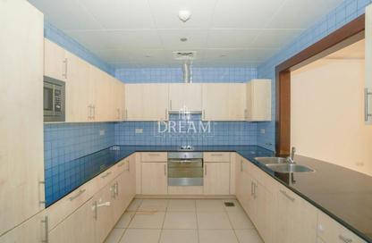 Apartment - 1 Bedroom - 2 Bathrooms for sale in Marina Gate - Porto Arabia - The Pearl Island - Doha