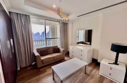 شقة - 1 حمام للايجار في فيفا غرب - فيفا بحرية - جزيرة اللؤلؤة - الدوحة