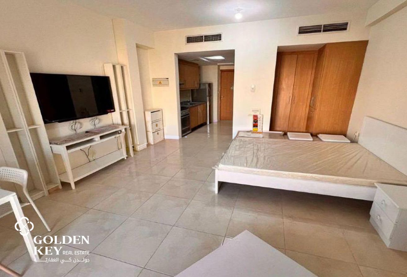 Bills Included | Furnished Studio | Foxhills