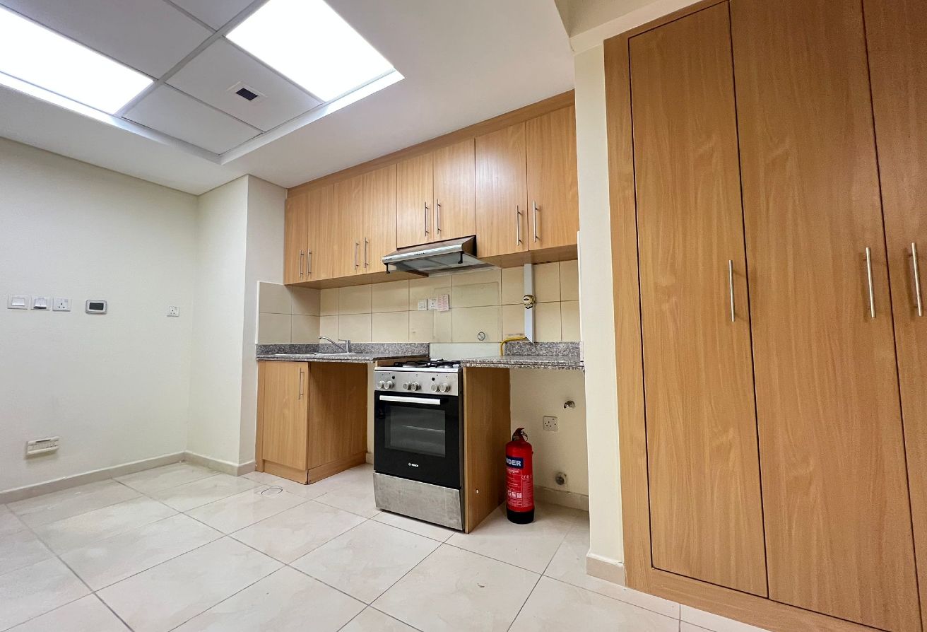 SPACIOUS STUDIO WITH BEAUTIFUL BALCONY @ 3750 ONLY thumbnail 3