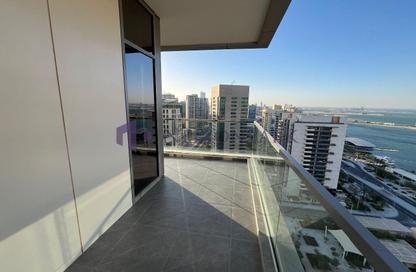 Apartment - 2 Bedrooms - 3 Bathrooms for rent in Lusail Marina Heights - Marina District - Lusail