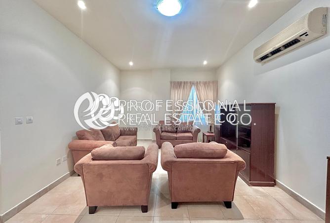 56313718 - Property Image 2