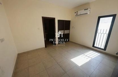 Villa - 4 Bedrooms - 2 Bathrooms for rent in Al Sakhama - Doha Villa - 4 Bedrooms - 2 Bathrooms for rent in Al Sakhama - Doha