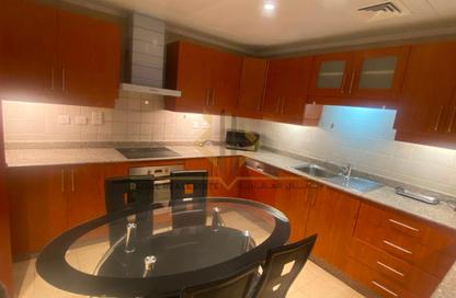 Apartment - 2 Bedrooms - 3 Bathrooms for rent in East Porto Drive - Porto Arabia - The Pearl Island - Doha