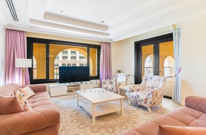 Apartment - 2 Bedrooms - 3 Bathrooms for sale in East Porto Drive - Porto Arabia - The Pearl Island - Doha