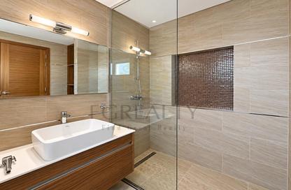 Apartment - 2 - 2 for sale in R-19 Building - Al Erkyah City - Lusail