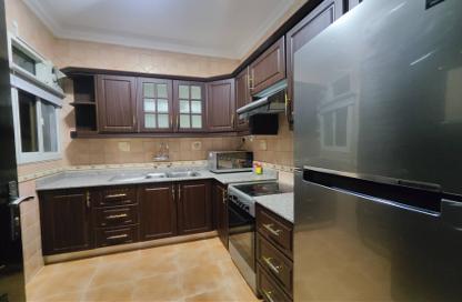 Apartment - 2 Bedrooms - 2 Bathrooms for rent in Al Mansoura - Al Mansoura - Doha