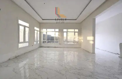Villa - 7+ Bedrooms for rent in Al Tarfa Residences - Fox Hills - Lusail