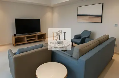 Apartment - 1 Bedroom - 2 Bathrooms for rent in La Plage Centrale - La Plage - The Pearl Island - Doha