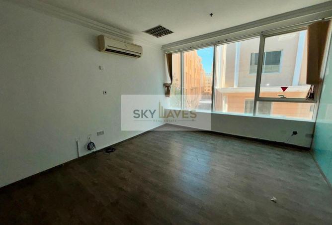 57564807 - Property Image 2