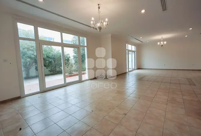 63921043 - Property Image 2