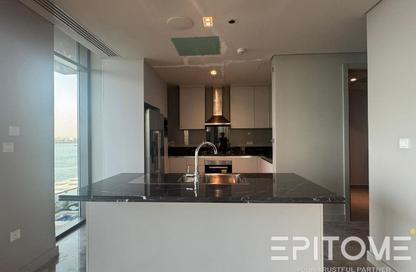 Apartment - 2 Bedrooms - 4 Bathrooms for sale in Seef Lusail Tower 1 - Seef Lusail - Lusail City - Lusail