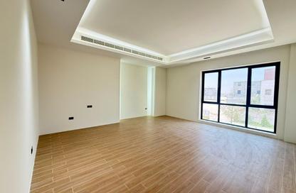 Villa - 5 Bedrooms - 6 Bathrooms for sale in Lusail City - Lusail