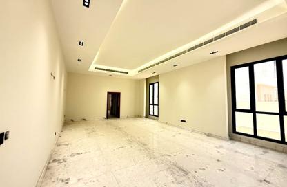 Villa - 5 Bedrooms - 6 Bathrooms for sale in Lusail City - Lusail