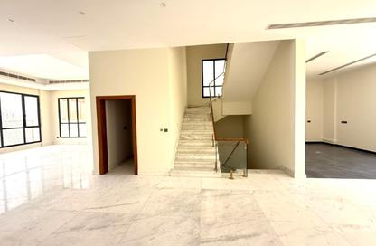 Villa - 5 Bedrooms - 6 Bathrooms for sale in Lusail City - Lusail