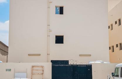 Bulk Rent Units - Studio - 1 Bathroom for rent in Industrial Area 3 - Industrial Area - Industrial Area - Doha