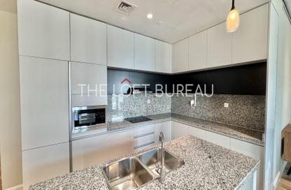 Apartment - 2 Bedrooms - 3 Bathrooms for sale in Floresta Gardens - Floresta Gardens - The Pearl Island - Doha