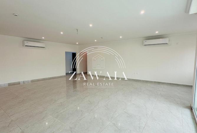 55226173 - Property Main Image