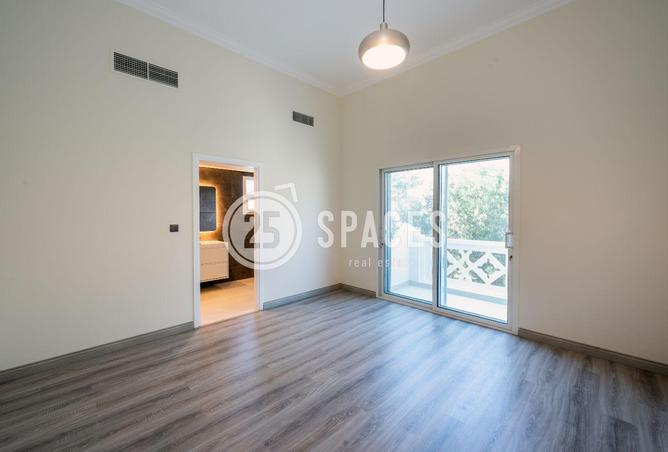 52318422 - Property Image 3