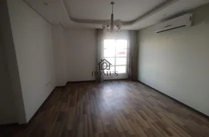 Apartment - 2 Bedrooms - 1 Bathroom for rent in Al Zubair Bakkar Street - Al Sadd - Doha
