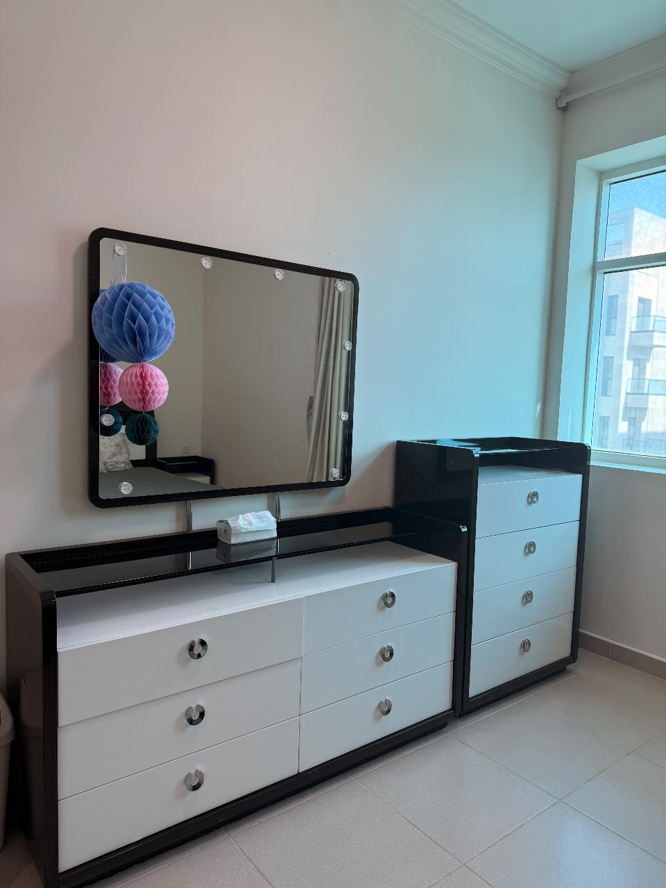 LUXURY 2BEDROOM FULLY FURNISHED WITH BALCONY thumbnail 5