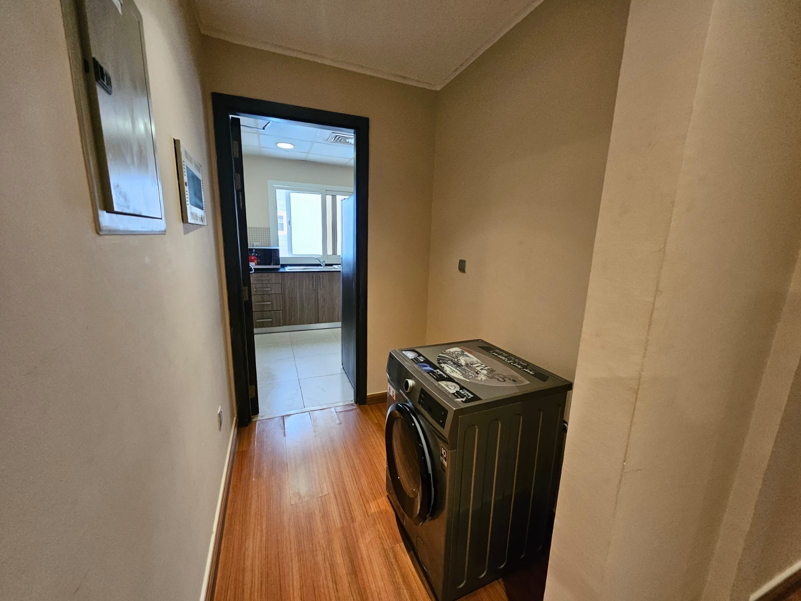 ELEGANT 2BHK FF SEE VEIW UPGRADED APARTMENT thumbnail 12