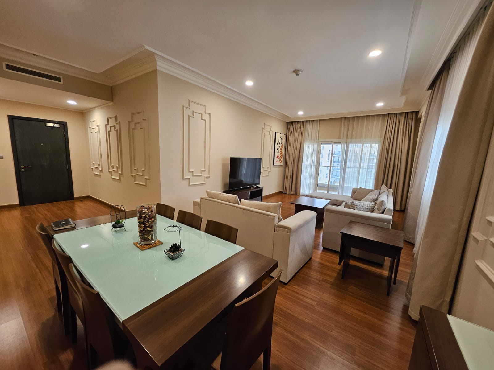 ELEGANT 2BHK FF SEE VEIW UPGRADED APARTMENT thumbnail 10