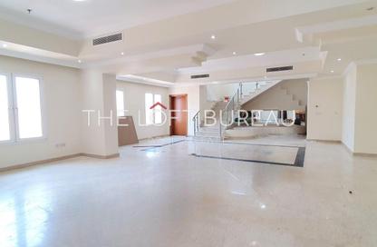 Apartment - 4 Bedrooms - 5 Bathrooms for rent in East Porto Drive - Porto Arabia - The Pearl Island - Doha Apartment - 4 Bedrooms - 5 Bathrooms for rent in East Porto Drive - Porto Arabia - The Pearl Island - Doha