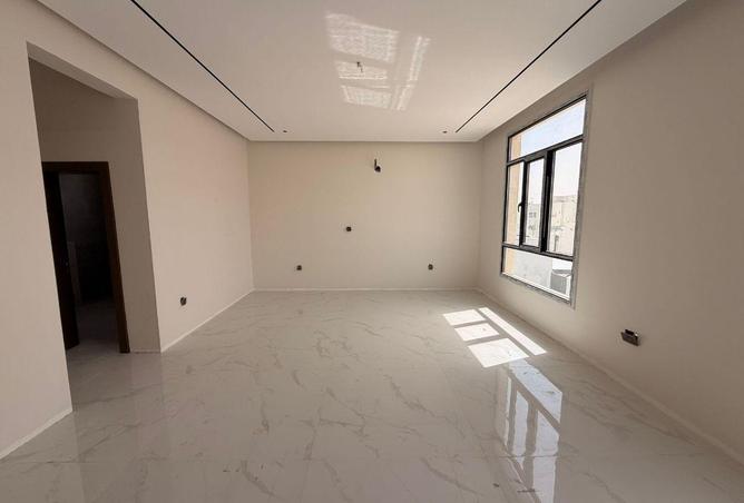 53571787 - صورة العقار 2