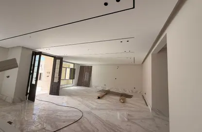 فيلا - 8 غرف نوم - 8 حمامات للبيع في الثمامة - الثمامة - الدوحة