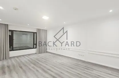 Apartment - 1 Bedroom - 2 Bathrooms for sale in East Porto Drive - Porto Arabia - The Pearl Island - Doha