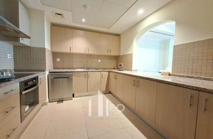 Apartment - 1 Bedroom - 2 Bathrooms for rent in East Porto Drive - Porto Arabia - The Pearl Island - Doha
