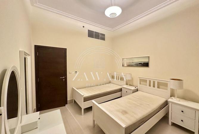 1007296 - Property Image 3