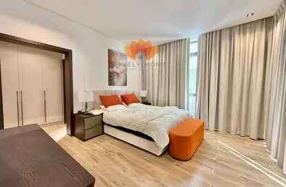 Villa - 5 Bedrooms - 7 Bathrooms for rent in Al Thumama - Al Thumama - Doha