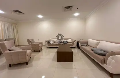 شقة - 3 غرف نوم - 3 حمامات للايجار في فريج عبد العزيز - فريج عبد العزيز - الدوحة