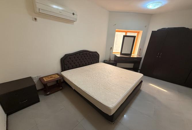 1006584 - Property Image 2