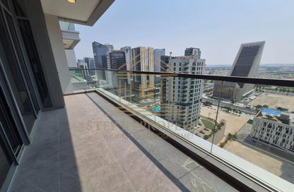 Apartment - 2 Bedrooms - 3 Bathrooms for rent in Lusail Marina Heights - Marina District - Lusail