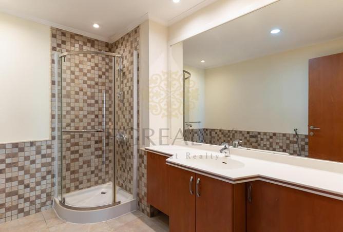 989543 - Property Image 3