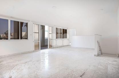 Apartment - 4 Bedrooms - 5 Bathrooms for rent in Al Dafna - Al Dafna - Doha